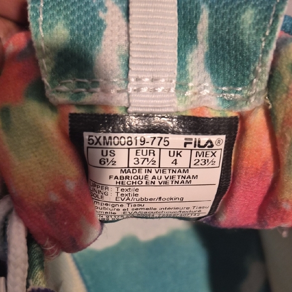 Fila Kids Multicolor Sneakers NWT Size 6.5. No Box - Picture 5 of 6